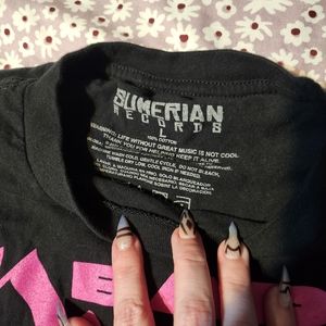 Bad omens tee by sumerian records